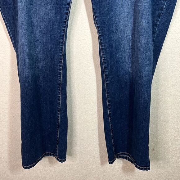 St. John's‎ Bay Blue Cotton Blend High Rise Straight Leg Jeans Women's Size 24W - Picture 3 of 9